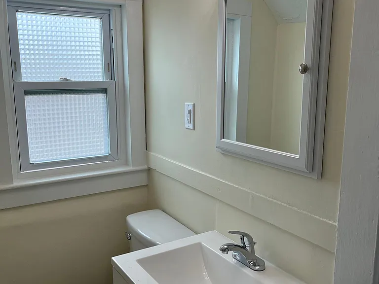 96 Winslow St #3 — Photo 11