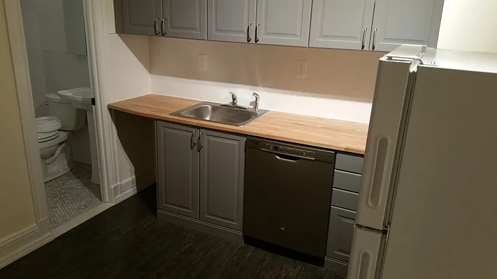 Rented by Tyler Vincent Real Estate Inc | media 19