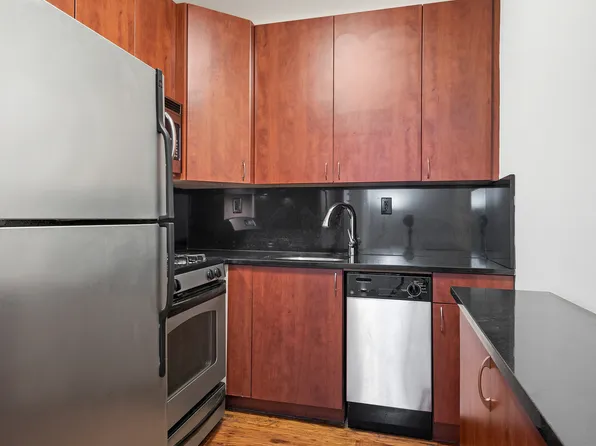 226 East 25th Street image 1 of 9