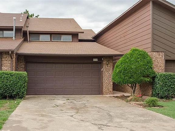 Exterior of townhouse.