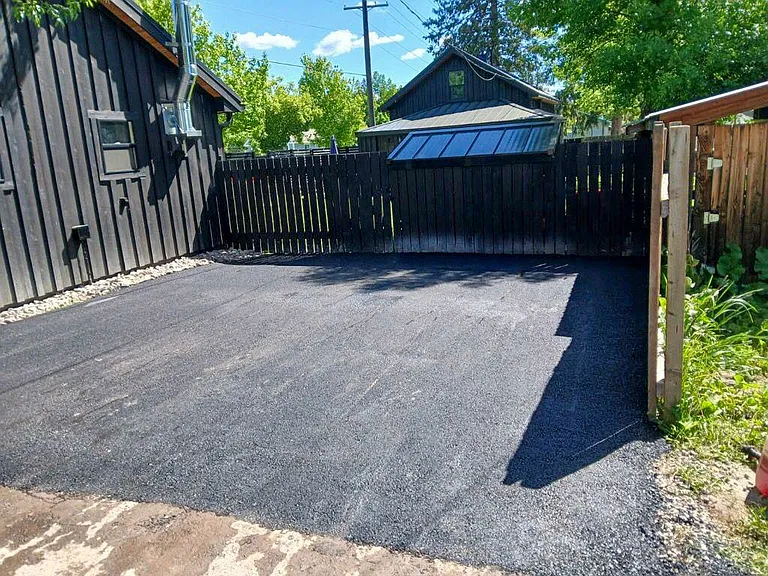 704 Somers Ave — Photo 31