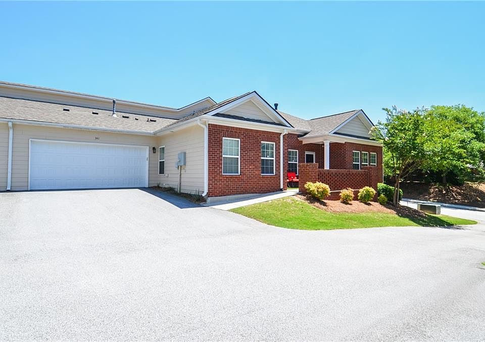1st image of 341 Villa Park Cir