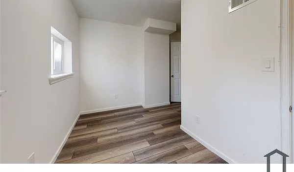 1109 N State St — Photo 5