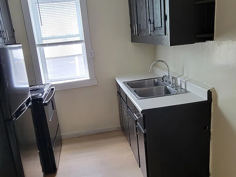 3443 Clearview Ave #2 — Photo 11