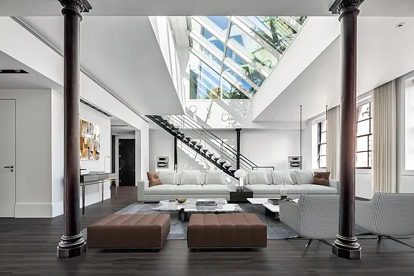 Sold by Casa Blanca Real Estate | media 30