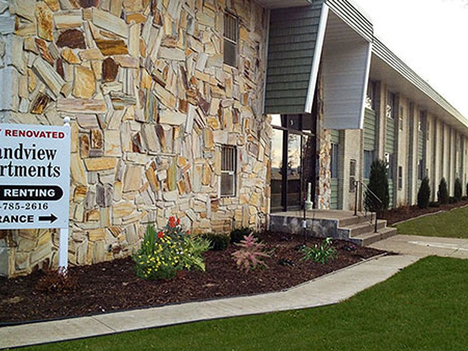 1st image of 930 Copeland Ave APT 109