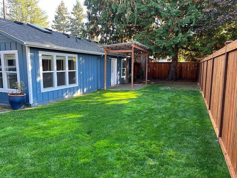 10024 Oak Ln SW — Photo 25