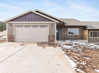 3335 Canyon View Ct, Sturgis, SD 57785