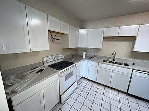 2nd image of 153 Valencia Dr
