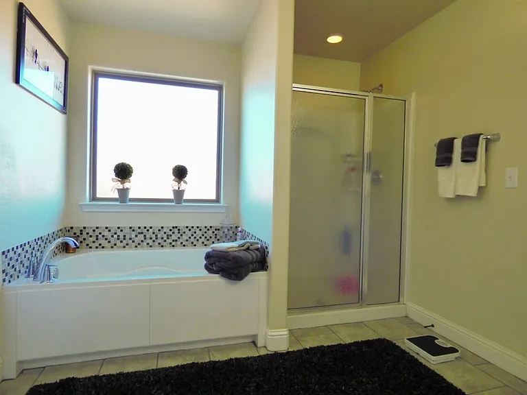 1501 Wrangler Ln — Photo 8