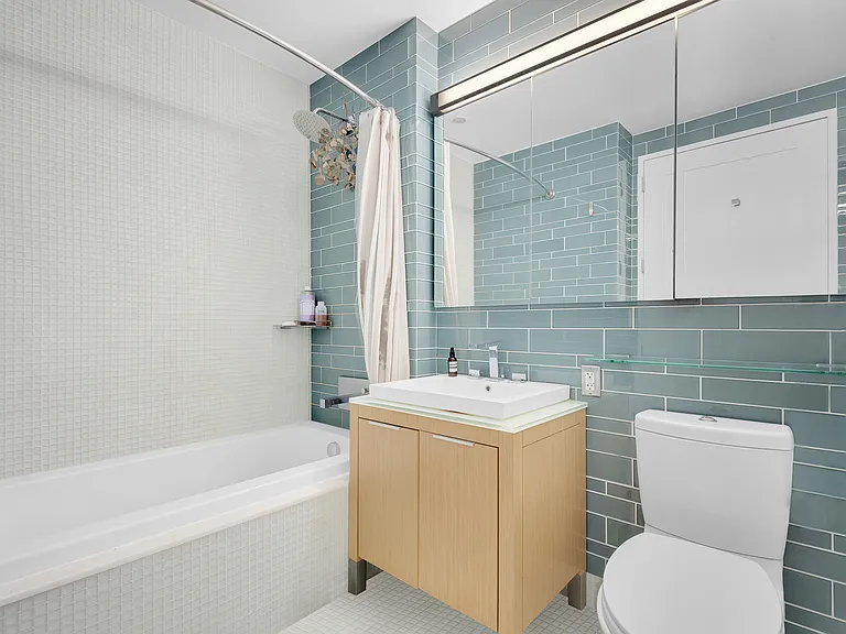22 N 6th St #20E — Photo 5