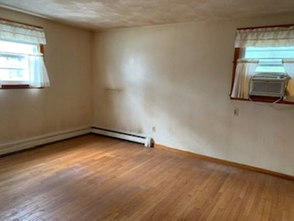 5th image of 36 Beechwood Ave