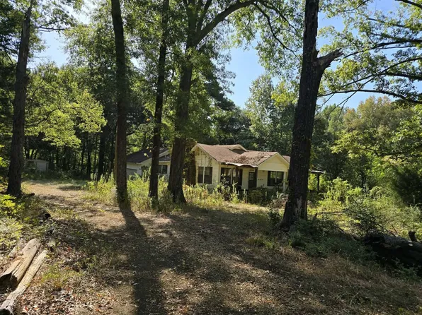739 Stacy Rd, Converse, LA 71419