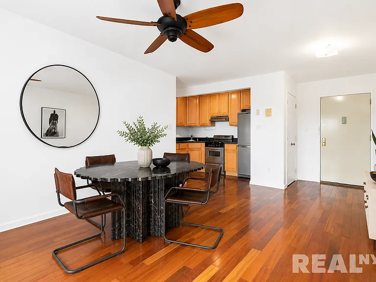 122 Boerum St #3D — Photo 3