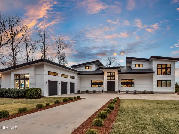 256 Redd Banks Lane, Hampstead, NC 28443