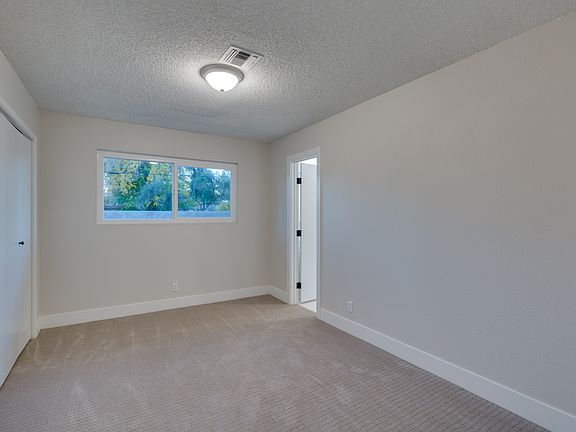 2nd image of 2401 Karli Dr