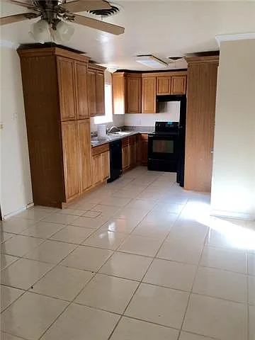 129 Fountain Dr — Photo 5