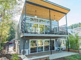 3485 NW Raleigh St, Portland, OR