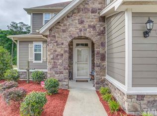 1536 Lake Louise Ln, Fuquay Varina, NC 27526