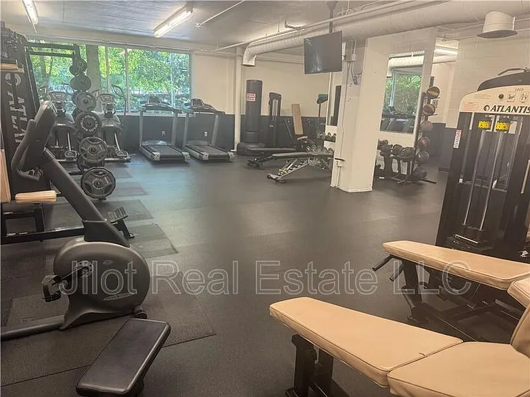 3180 Mathieson Dr NE #910 — Photo 24