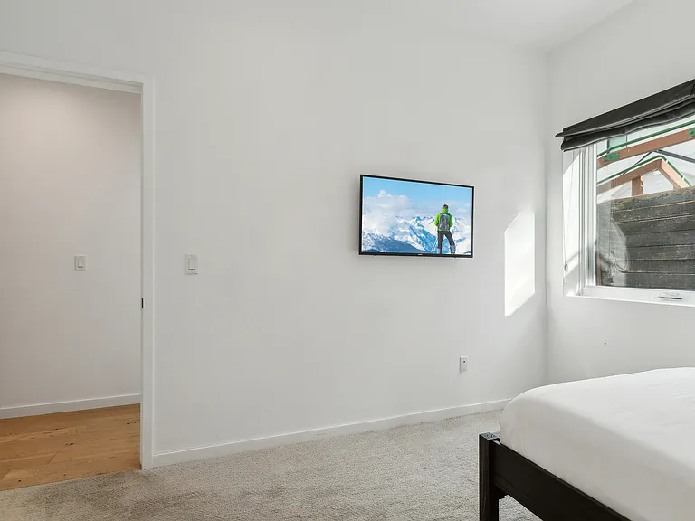 1102 Norfolk Ave — Photo 28