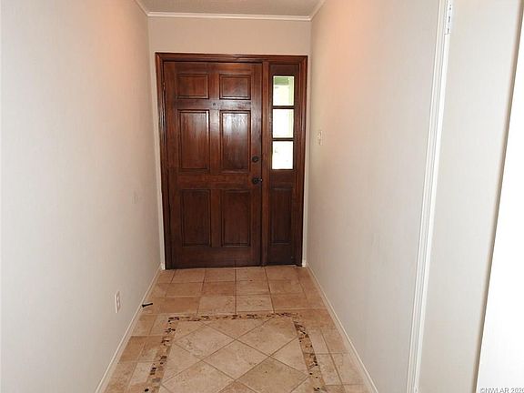 2nd image of 6137 Wincanton Dr