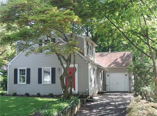 304 Rye Beach Ave, Rye, NY 10580