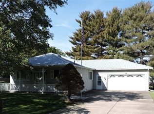 302 Brewer Rd, Danville, IL 61834