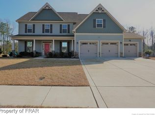 126 Stonebriar Ave, Raeford, NC 28376