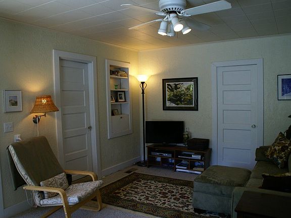 5th image of 2221 Burbank Ave NW