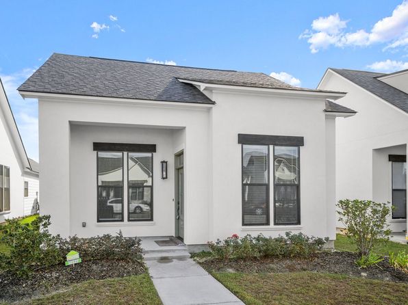 10127 Grayton Dr