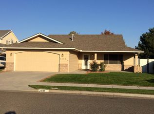 2239 S Arthur Loop, Kennewick, WA 99338