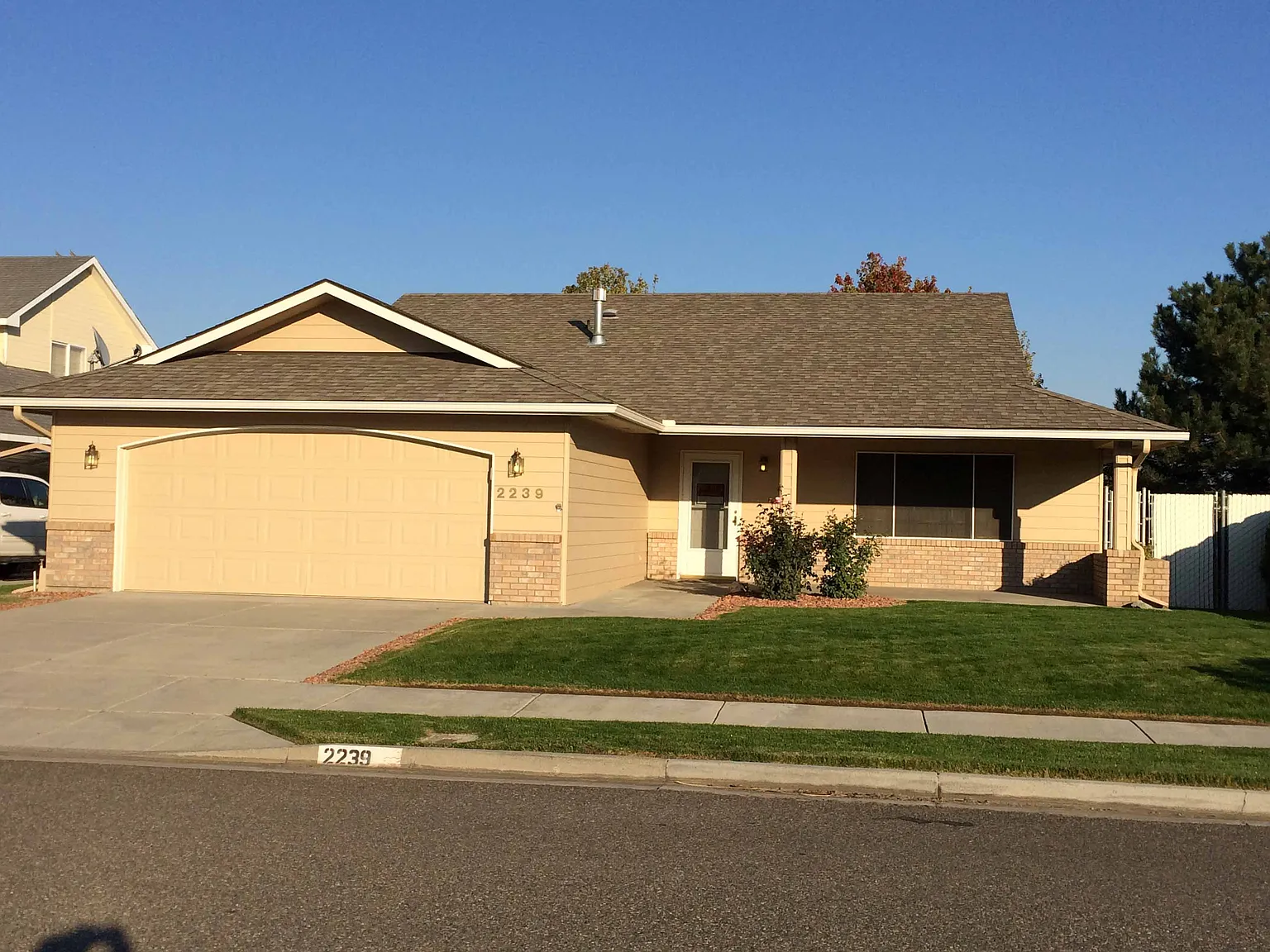 2239 S Arthur Loop photo 1