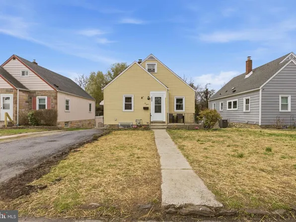 212 Mackenzie Ave, Prospect Park, PA 19076