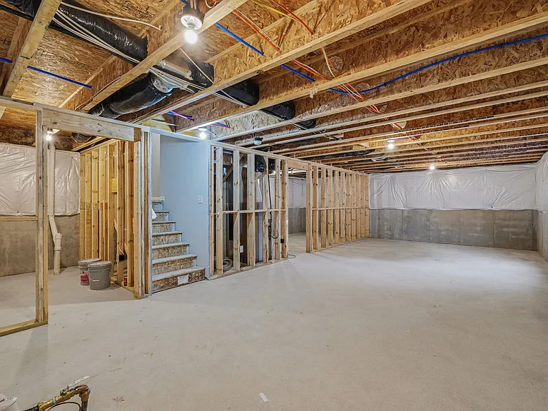 7302 Sessile Cir — Photo 19