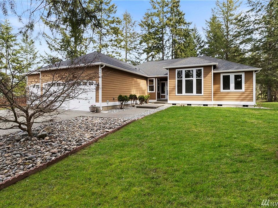 1st image of 1309 197th Ave SW
