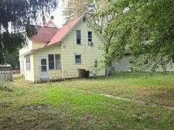 513 E St NE, Brainerd, MN 56401