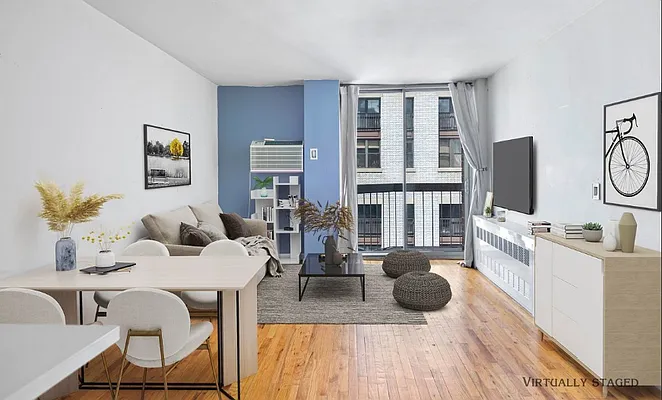 Rented by HomeDax Real Estate | media 14