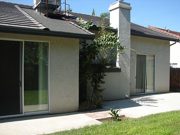 2nd image of 4141 E Laurel Ave
