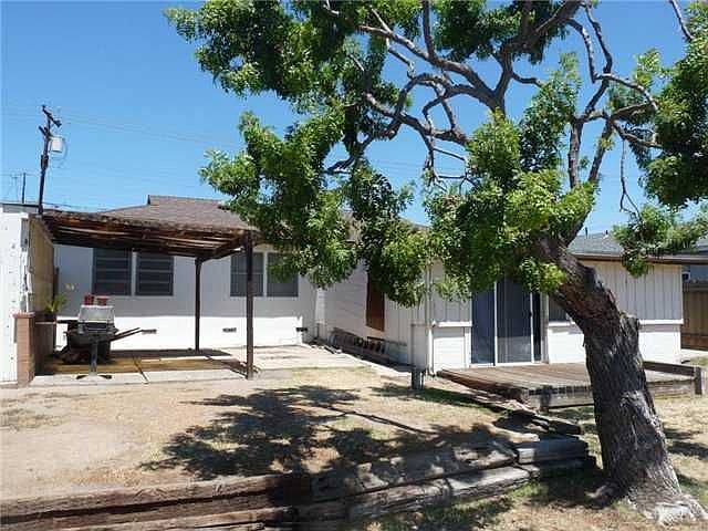 2nd image of 8465 Dallas St