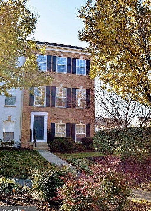 1st image of 1318 Wilcox Ave