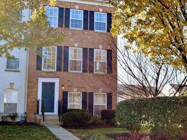 1318 Wilcox Ave, Fredericksburg, VA 22401