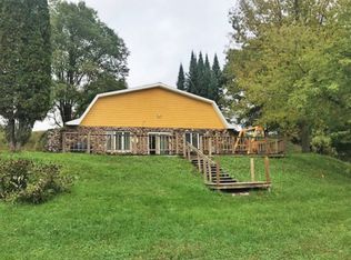 N5981 County Road D, Bowler, WI 54416