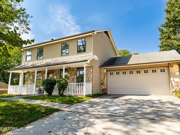 805 Black Rock Cir, Knoxville, TN 37934