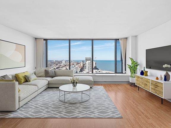 3rd image of 5455 N Sheridan Rd APT 3611