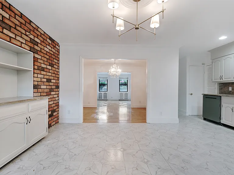 285 Carroll St #1 — Photo 14