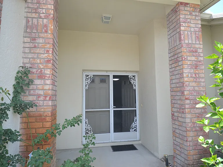 9026 Severn Ln — Photo 1