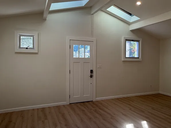 237 San Juan Ave, Venice, CA 90291