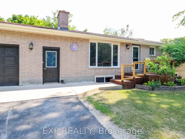 218 Jephson St, Tay, ON L0K 2A0