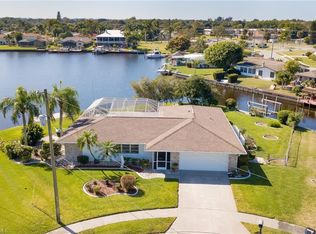 4535 Vinewood Cir, North Fort Myers, FL 33903